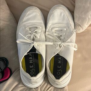 Cole Haan Classic White Lace-Up Shoes